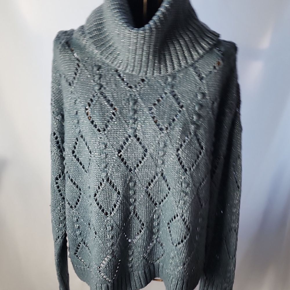Shimmer Blue Gray Metallic Silver Thread Throughout Size S